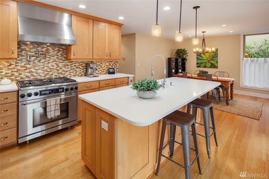 3225 W Mercer Way, Mercer Island, WA 98040 - photo 7