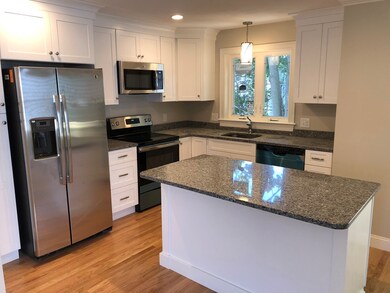 13 Prentice St unit B, Worcester, MA 01604 - photo 4