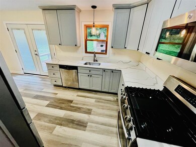 487 Old Keene Rd, Walpole, NH 03608 - photo 6