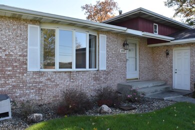 8747 Burr St, Crown Point, IN 46307 - photo 4