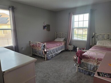Formal Dining Room pic 1