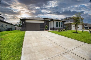 10208 Prairie Creek Ln, Conroe, TX 77384 - photo 2