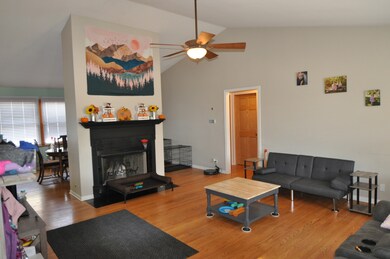 308 Jake Ln, Hampshire, IL 60140 - photo 3