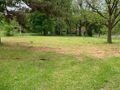 2260 Woodlake Rd, Denison, TX 75021 - photo 2