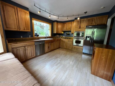 15101 Curvell Dr, Anchorage, AK 99516 - photo 6