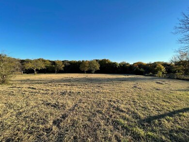 125 Harter Ln, Azle, TX 76020 - photo 6