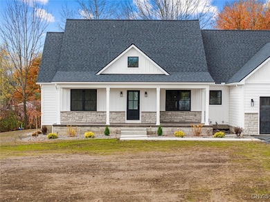 103 Stonebrooke Dr, Marcy, NY 13413 - photo 2