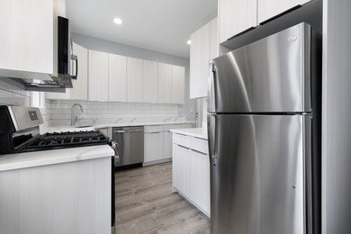 7624 N Eastlake Terrace unit 3W, Chicago, IL 60626 - photo 5