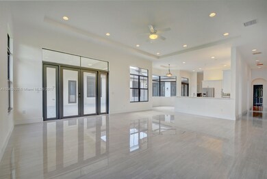 4000 W Camelot Cir, Davie, FL 33328 - photo 5