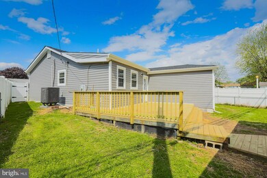 1014 Cord St, Middle River, MD 21220 - photo 6