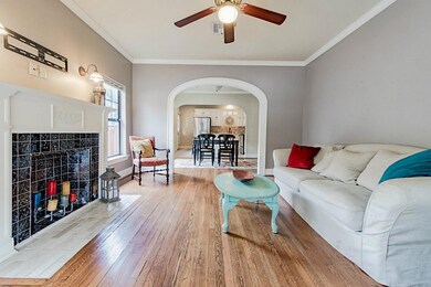 517 Northwood St, Houston, TX 77009 - photo 4