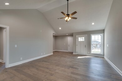 400 Rose Ln, Shelbyville, TN 37160 - photo 6