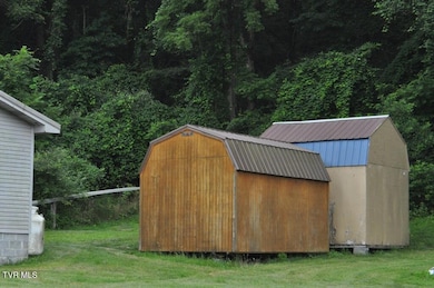 Spacious Storage!