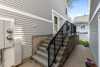 42 Meadow Pond Dr unit F, Leominster, MA 01453 - photo 3
