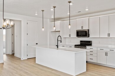 695 Rust Bluff Dr, St. George, UT 84790 - photo 5