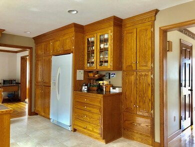 114 Mulpus Rd, Lunenburg, MA 01462 - photo 5