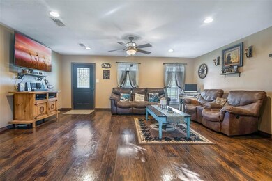 416 E Monterey St, Denison, TX 75021 - photo 3