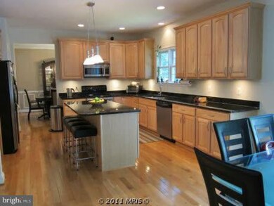 406 Carroll St, Sykesville, MD 21784 - photo 2