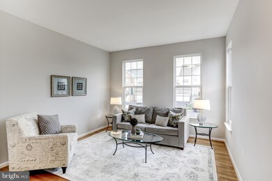 43461 Quentin St, Chantilly, VA 20152 - photo 3