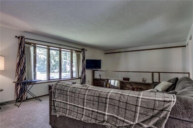 1110 16th Ave E, Menomonie, WI 54751 - photo 4