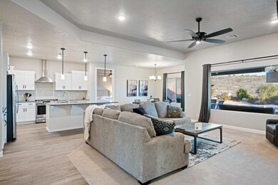 6- Living Room