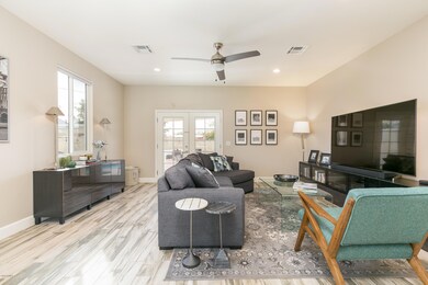 1521 E Sheridan-11