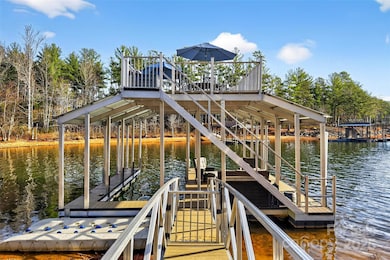 183 Crest View Dr NE unit 55, Nebo, NC 28761 - photo 2