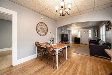 1126 E Ave NW, Cedar Rapids, IA 52405 - photo 6