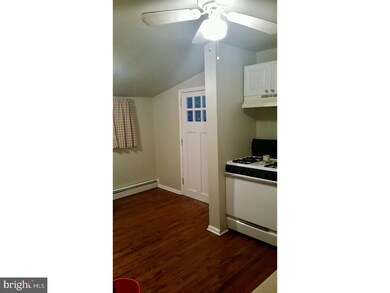 122 Chestnut St, Spring City, PA 19475 - photo 7