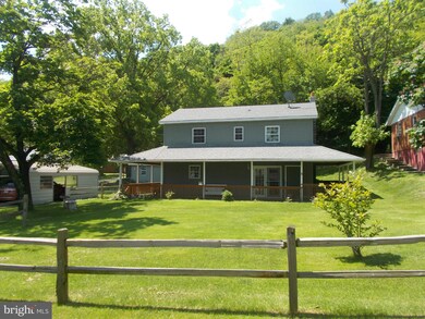 690 W Piedmont St, Keyser, WV 26726 - photo 4