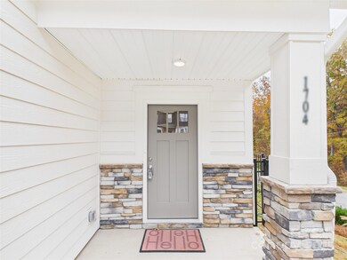 1704 Coral Bark Ln unit 19, Charlotte, NC 28216 - photo 2