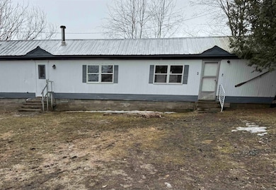 1459 Concord Ave, Saint Johnsbury, VT 05819 - photo 2