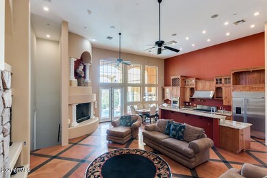 Family room & Kitchen