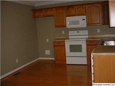 Spacious eat in kitchen with new appliances