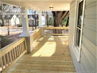 536 Hickory Ave, Statesville, NC 28677 - photo 6