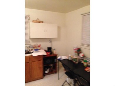 125 N Brooks St, Columbus, IN 47201 - photo 4