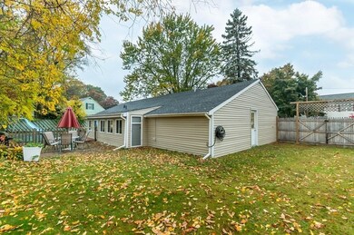 12 Mckenney Cir, Andover, MA 01810 - photo 3