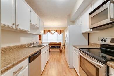 1505 Bronwyn Rd unit 104, Henrico, VA 23238 - photo 3