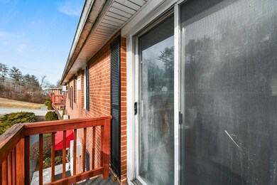 325 Ashland Ave unit 5, Southbridge, MA 01550 - photo 5