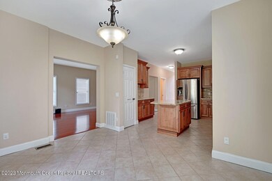 818 Linden Rd, Toms River, NJ 08753 - photo 6