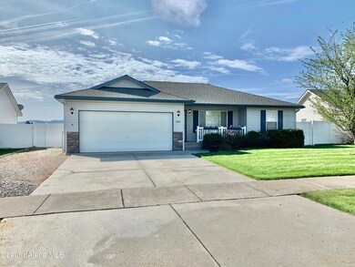 Meticulously kept 3 bedroom 2 bath ranch
