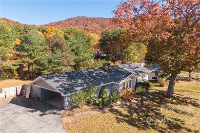 10 Ballantree Dr, Asheville, NC 28803 - photo 3