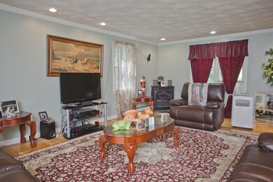 74 Williamsville Rd, Hubbardston, MA 01452 - photo 6