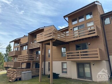 158 Hunter Dr unit U3, Hunter, NY 12442 - photo 5