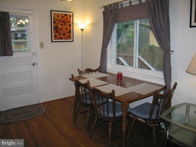 6847 Radcliffe Dr, Alexandria, VA 22307 - photo 4