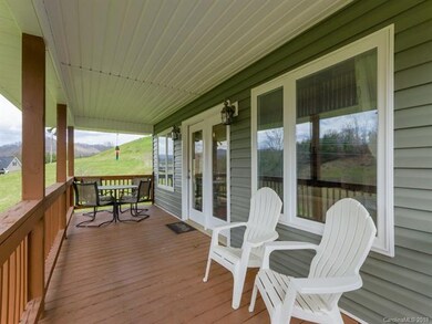 266 Dogwood Cir, Burnsville, NC 28714 - photo 6