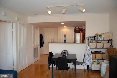 Station Square at Clarendon unit 705, Arlington, VA 22201 - photo 5