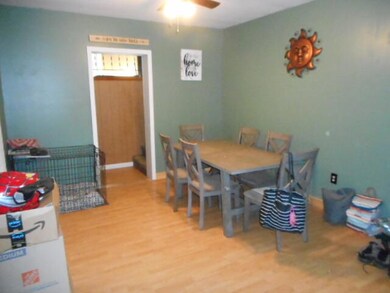 Dining Room (2)