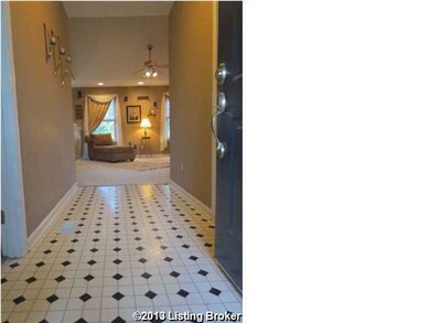 248 Aulbern Dr E, Mount Washington, KY 40047 - photo 6