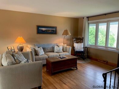 134 Horstman Dr, Schenectady, NY 12302 - photo 3